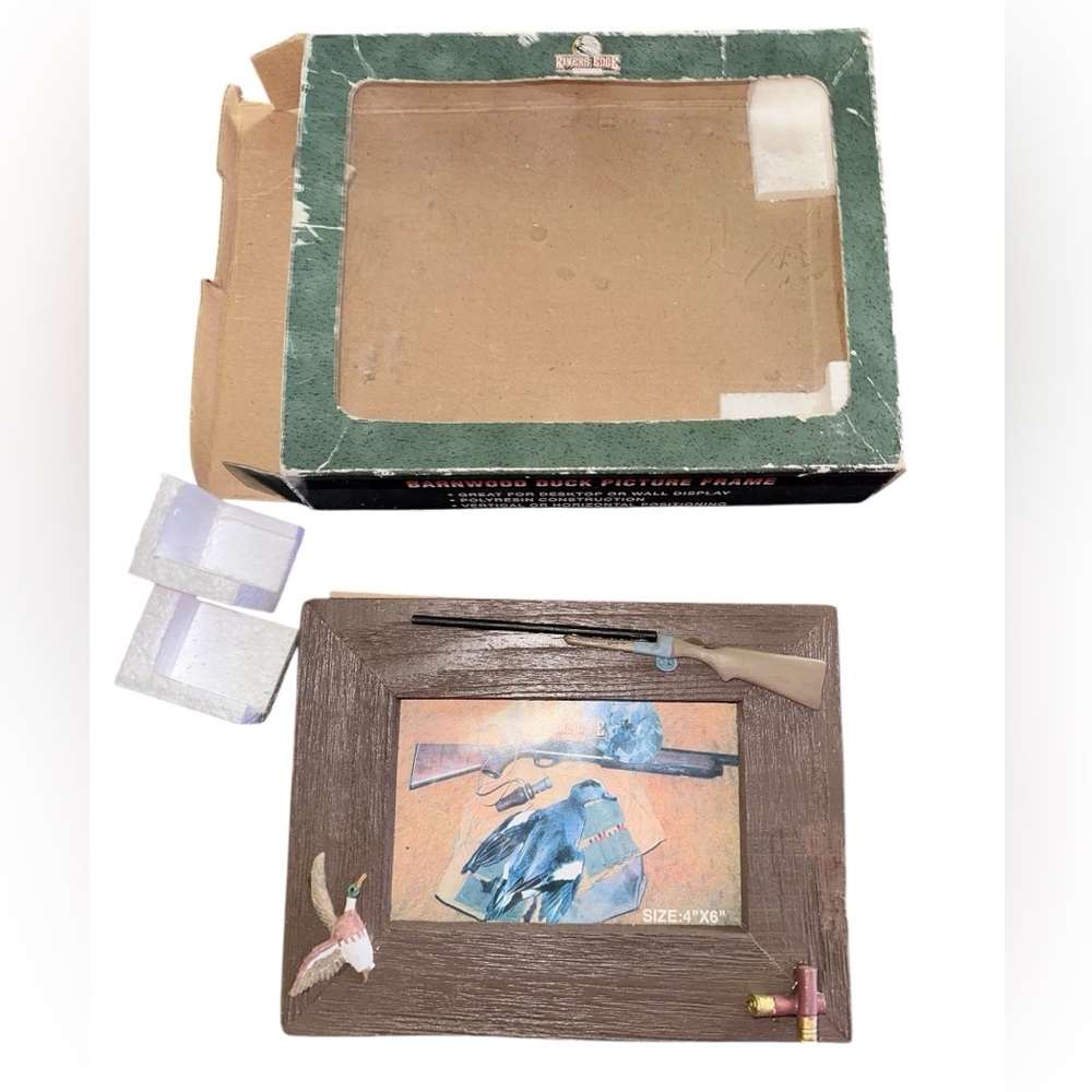 🆕 Rivers edge duck hunting photo frame